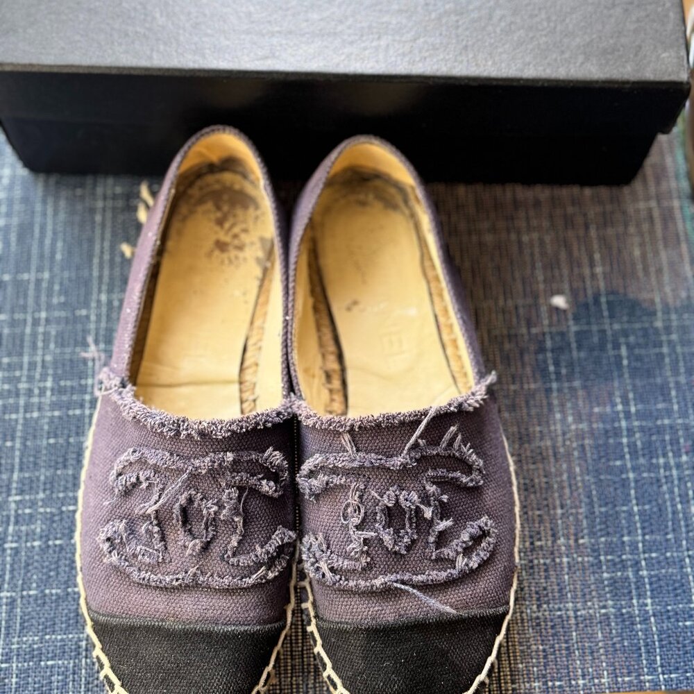 Chanel Dark Blue/Noir Espadrilles Size 36